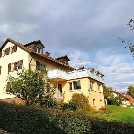 Haus Holzheimer Mit Blick Auf Rhoen Apartmán